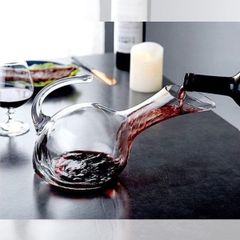 DECANTER RƯỢU VANG PHA LÊ CÓ QUAI 1250ML