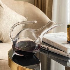 DECANTER RƯỢU VANG PHA LÊ CÓ QUAI 1250ML