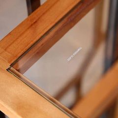 TỦ KÍNH TRƯNG BÀY CRESTVIEW