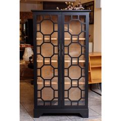 TỦ KÍNH TRƯNG BÀY CRESTVIEW