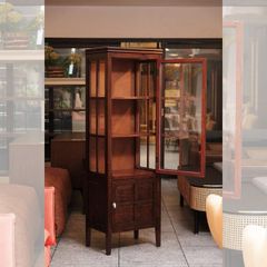 TỦ KÍNH TRƯNG BÀY HAWTHORNE MÀU NÂU