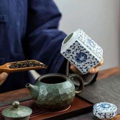 BỘ 2 HŨ ĐỰNG TRÀ HOA VĂN SỨ