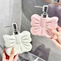 BÌNH XỊT RỬA TAY MÀU TRẮNG