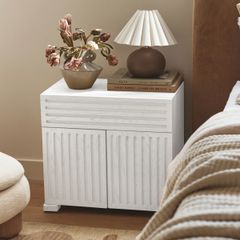 TỦ ĐẦU GIƯỜNG BECK