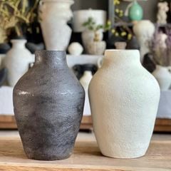 BÌNH HOA TRANG TRÍ RUSTIC MÀU ĐEN