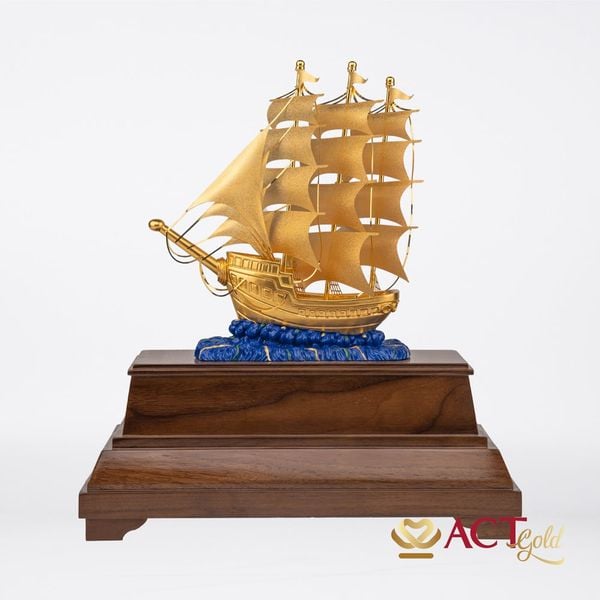 Quà tặng Thuyền Buồm dát vàng 24k ACT GOLD ISO 9001:2015
