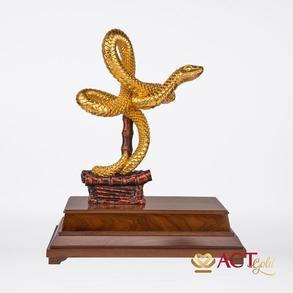 Quà tặng tượng rắn dát vàng 24k ACT GOLD ISO 9001:2015 (mẫu 3)