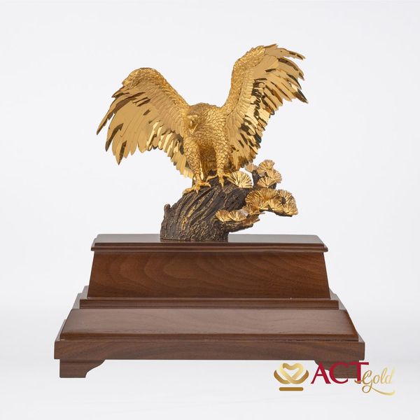 Quà tặng Đại Bàng dát vàng 24k ACT GOLD ISO 9001:2015 (Mẫu 5)