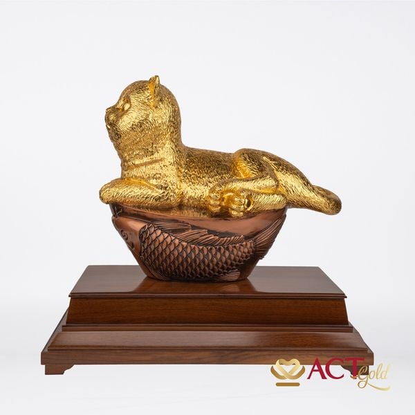Quà tặng Tượng Mèo Hoàng Gia dát vàng 24k ACT GOLD ISO 9001:2015