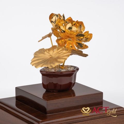 Quà tặng Chậu Sen 5 Cành dát vàng 24k ACT GOLD ISO 9001:2015 (Mẫu 3)