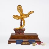 Quà tặng tượng rắn dát vàng 24k ACT GOLD ISO 9001:2015 (mẫu 3)