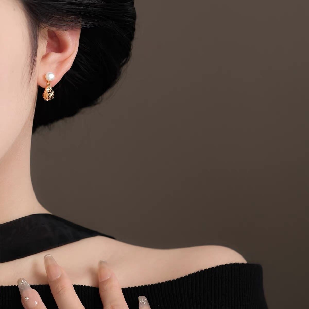  Bông tai Karina 