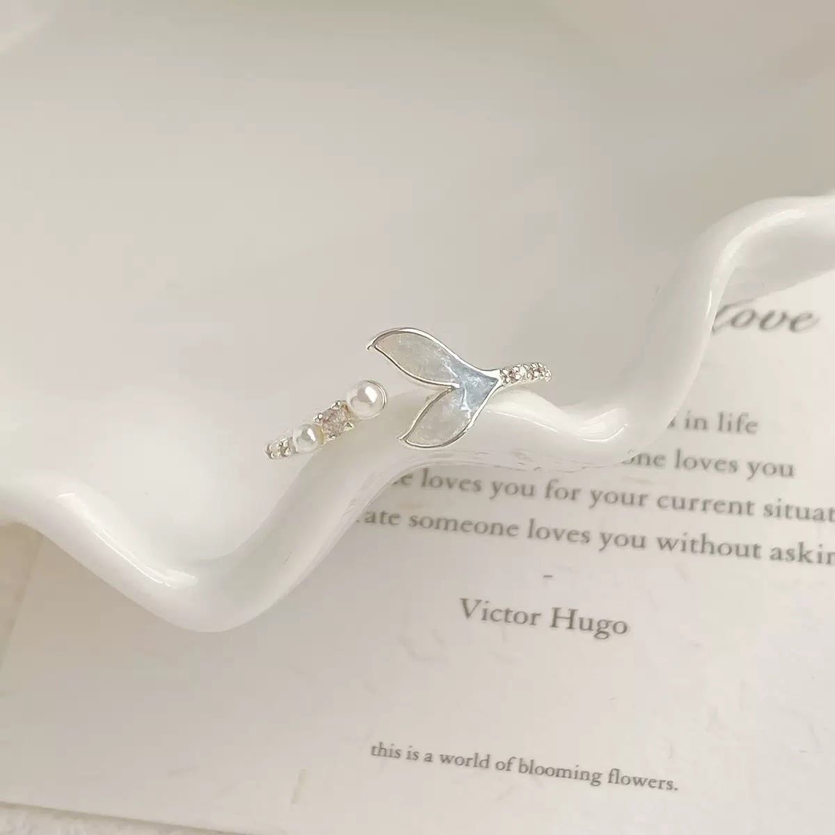  Nhẫn Crystal 