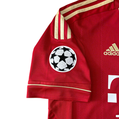ÁO BÓNG ĐÁ BAYERN MUNICH 2011/12 CHÍNH HÃNG FAN + PATCH C1, FINAL DETAIL 2012 - V13554