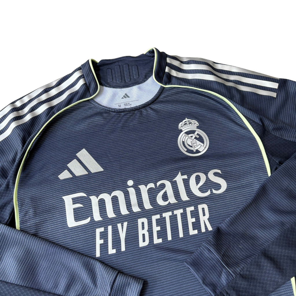 ÁO BÓNG ĐÁ REAL MADRID 2025/26 SÂN KHÁCH CHÍNH HÃNG PLAYER TAY DÀI - JP3956