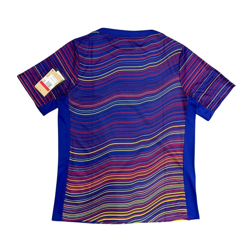 ÁO BÓNG ĐÁ BARCELONA TRAINING 2025/26 CHÍNH HÃNG HJ7142-456