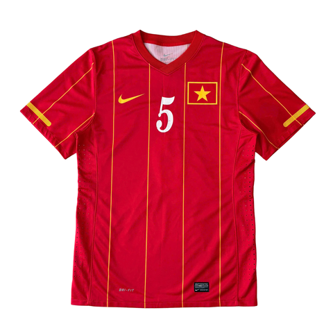 ÁO BÓNG ĐÁ VIỆT NAM 2010 SÂN NHÀ CHÍNH HÃNG PLAYER + N.H.THINH #5 - NGÔ HOÀNG THỊNH