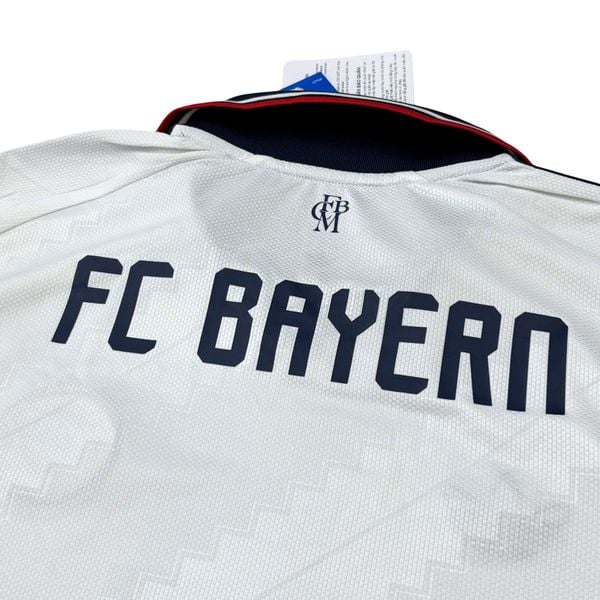 ÁO BÓNG ĐÁ BAYERN MUNICH 2026/27 SÂN KHÁCH CHÍNH HÃNG FAN - JZ3069