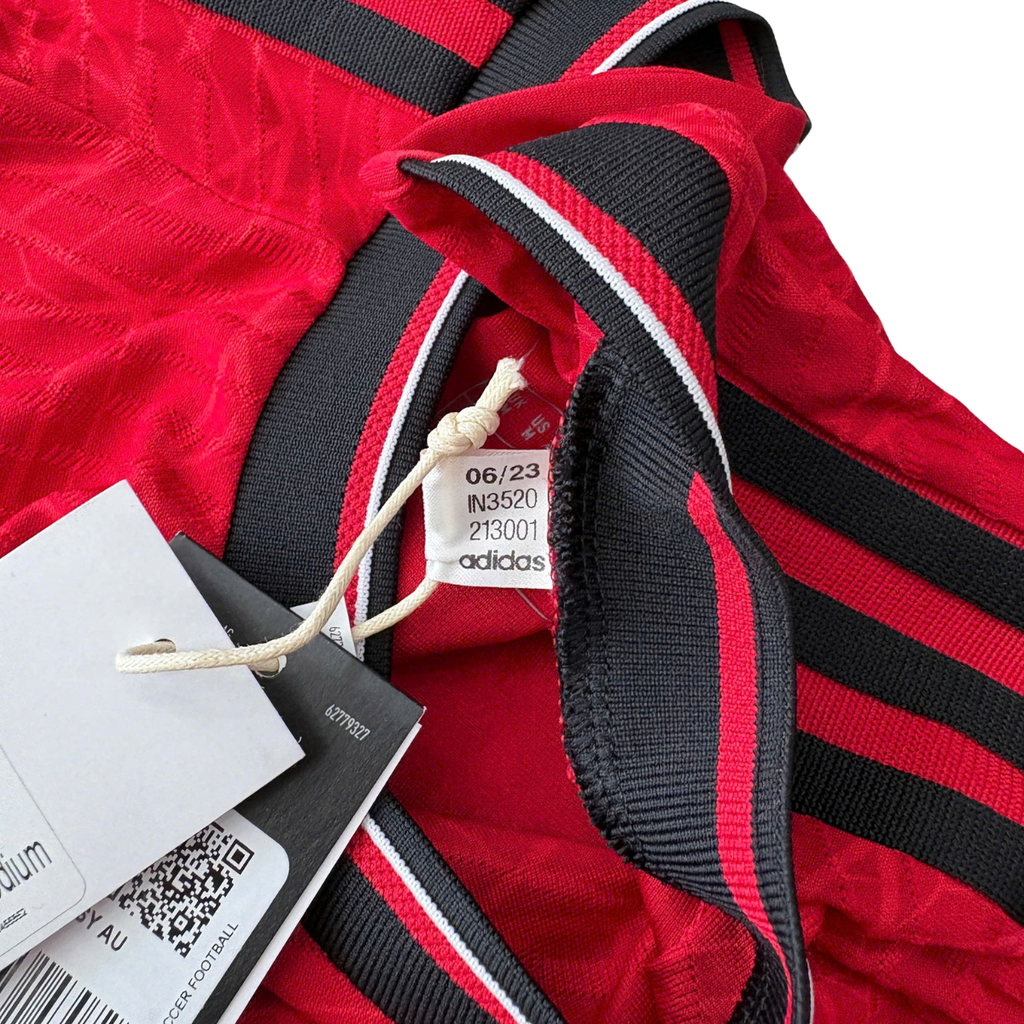 ÁO BÓNG ĐÁ MANCHESTER UNITED 2023/24 SÂN NHÀ CHÍNH HÃNG PLAYER + PATCH NGOẠI HẠNG ANH & McTOMINAY #39 - IN3520