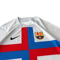 ÁO BÓNG ĐÁ BARCELONA 2022/23 THỨ BA CHÍNH HÃNG PLAYER -- DN2706-042