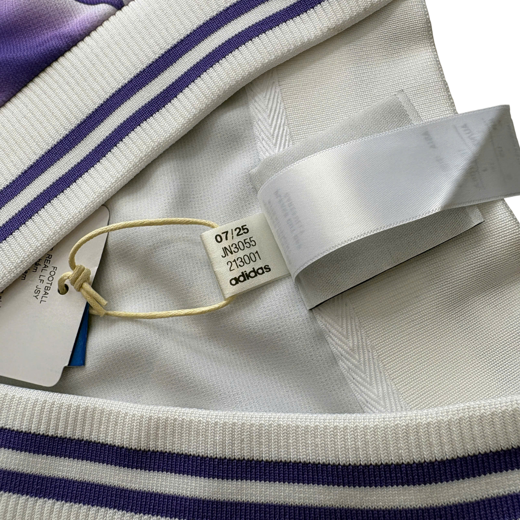 ÁO BÓNG ĐÁ REAL MADRID LFSTLR CHÍNH HÃNG JN3055