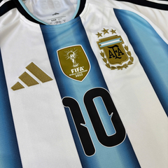 ÁO BÓNG ĐÁ ARGENTINA WC2026 SÂN NHÀ CHÍNH HÃNG FAN MESSI #10 KA8117