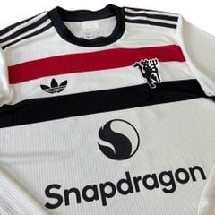 ÁO BÓNG ĐÁ MANCHESTER UNITED 2024/25 THỨ BA TAY DÀI CHÍNH HÃNG PLAYER - PATCH EUROPA LEAGUE + MAINOO #37 - IY7812