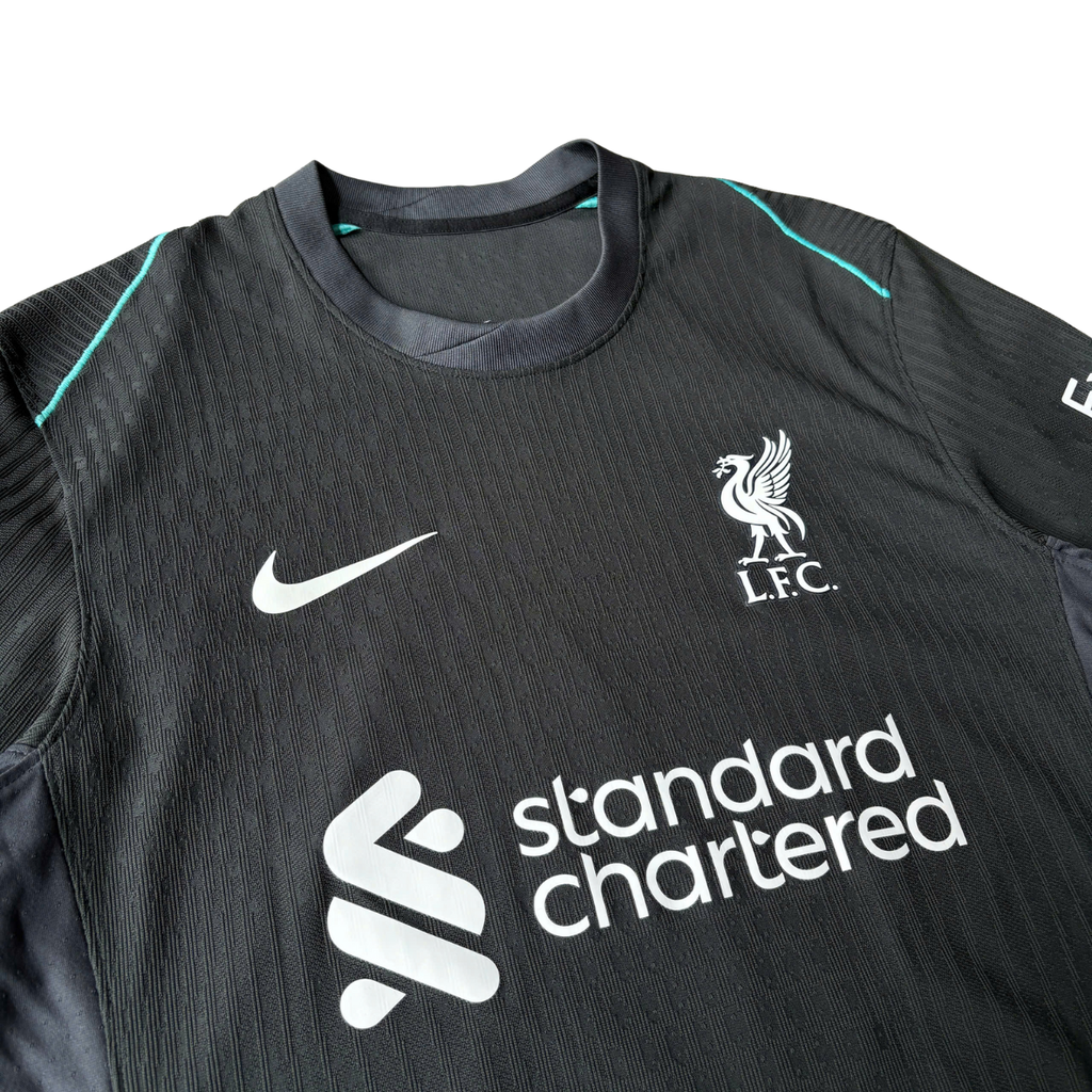 ÁO BÓNG ĐÁ LIVERPOOL 2024/25 SÂN KHÁCH CHÍNH HÃNG PLAYER - VAN DIJK #4 + PATCH C1 - FN8761-322.