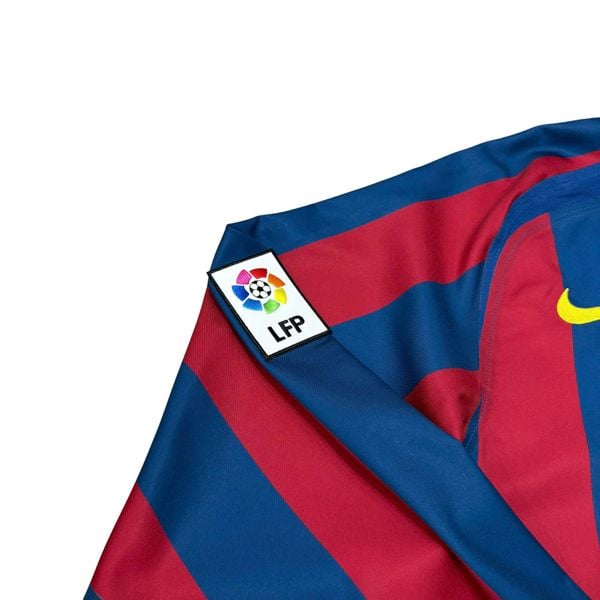 ÁO BÓNG ĐÁ BARCELON 2005/06 SÂN NHÀ CHÍNH HÃNG REISSUE - RONALDINHO #10 -- HQ1462-471