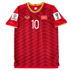ÁO BÓNG ĐÁ VIỆT NAM 2019 SÂN NHÀ CHÍNH HÃNG PLAYER 038-923 - NGUYỄN CÔNG PHƯỢNG #10 + PATCH ASIAN CUP 2019