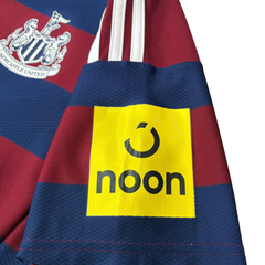 ÁO BÓNG ĐÁ NEWCASTLE UNITED 2024/25 SÂN KHÁCH CHÍNH HÃNG FAN IW0382