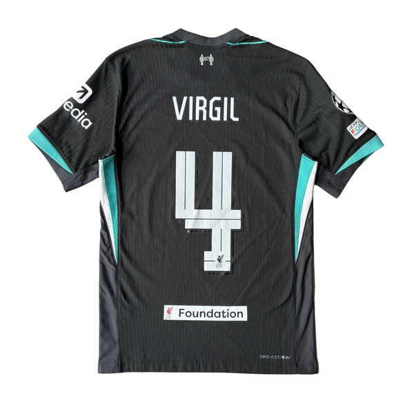 ÁO BÓNG ĐÁ LIVERPOOL 2024/25 SÂN KHÁCH CHÍNH HÃNG PLAYER - VAN DIJK #4 + PATCH C1 - FN8761-322.