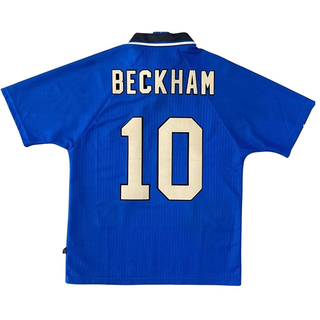 ÁO BÓNG ĐÁ MANCHESTER UNITED SÂN KHÁCH 1996-1997 - NAMESET BECKHAM-10 (NAME BỊ CRACK NHẸ MỘT SỐ CHỖ, 8/10)