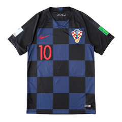 ÁO BÓNG ĐÁ CROATIA 2018 SÂN KHÁCH CHÍNH HÃNG FAN + PATCH FIFA WORLD CUP 2018 & MODRIĆ #10 893864-010