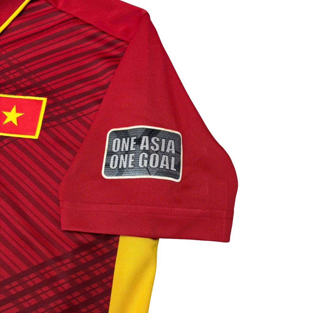 ÁO BÓNG ĐÁ VIỆT NAM	2017 SÂN NHÀ + PATCH VÒNG LOẠI ASIAN CUP 2019 #19 CHÍNH HÃNG