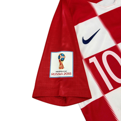 ÁO BÓNG ĐÁ CROATIA 2018 SÂN NHÀ CHÍNH HÃNG FAN + PATCH FIFA WORLD CUP 2018 & DETAIL CHUNG KẾT & MODRIĆ #10