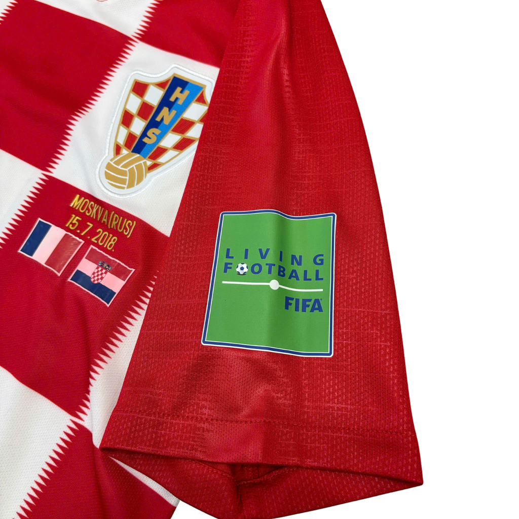 ÁO BÓNG ĐÁ CROATIA 2018 SÂN NHÀ CHÍNH HÃNG FAN + PATCH FIFA WORLD CUP 2018 & DETAIL CHUNG KẾT & MODRIĆ #10