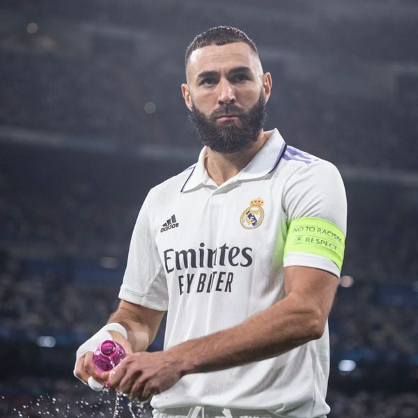 ÁO BÓNG ĐÁ REAL MADRID 202/23 SÂN NHÀ CHÍNH HÃNG FAN - HF0291