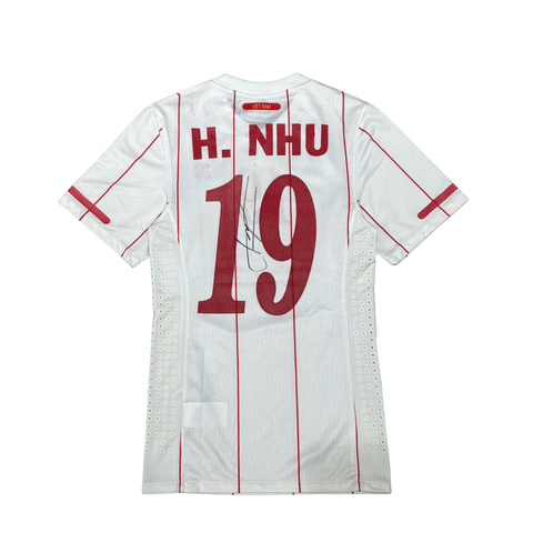 ÁO BÓNG ĐÁ VIỆT NAM 2010 SÂN KHÁCH CHÍNH HÃNG PLAYER #19 H.NHU + CHỮ KÍ