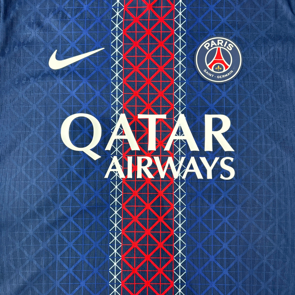 ÁO BÓNG ĐÁ PSG 2025/26 SÂN NHÀ CHÍNH HÃNG PLAYER KVARATSKHELIA #7 PHÔNG LIGUE 1 - HJ4547-411 - KHÔNG TAG - 10/10