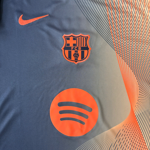 ÁO PRE-MATCH BARCELONA 2025/26 CHÍNH HÃNG FAN HM3437-411