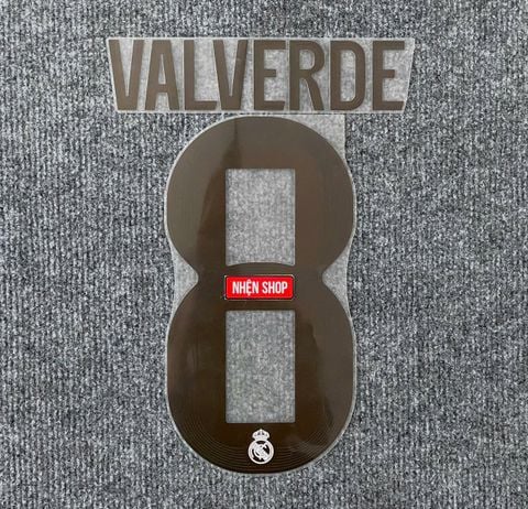 NAMESET VALVERDE 8 AUTHENTIC REAL MADRID SÂN NHÀ 2025/26 UCL