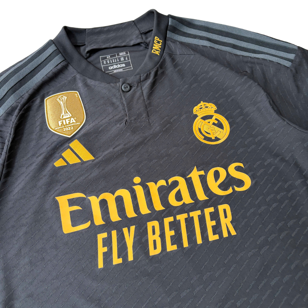 ÁO BÓNG ĐÁ REAL MADRID 2023/24 THỨ BA CHÍNH HÃNG PLAYER - PATCH C1, FIFA WORLD CHAMPIONS 2022 + VINI JR. #7 -- IQ4923