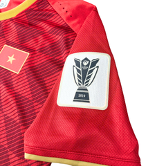 ÁO BÓNG ĐÁ VIỆT NAM 2019 SÂN NHÀ CHÍNH HÃNG PLAYER 038-923 - NGUYỄN CÔNG PHƯỢNG #10 + PATCH ASIAN CUP 2019
