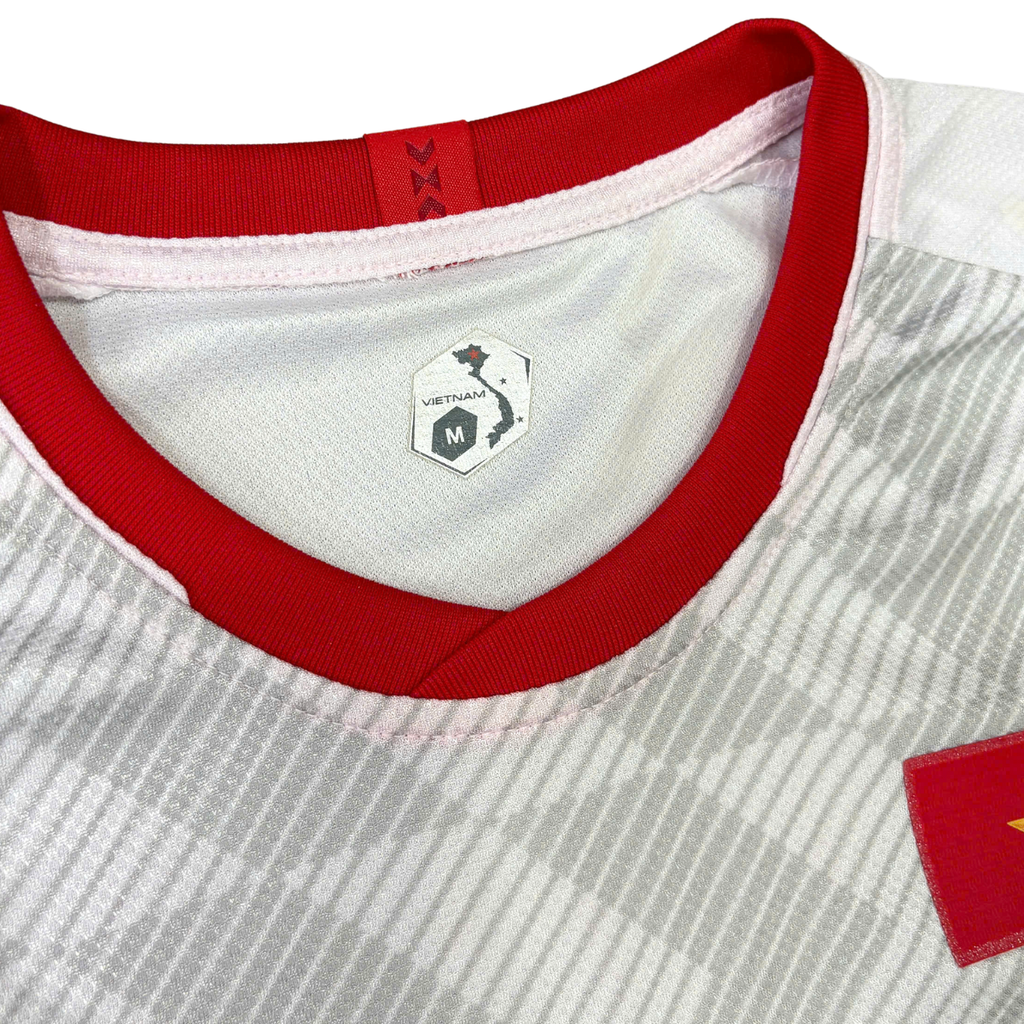 ÁO BÓNG ĐÁ VIỆT NAM 2019 SÂN KHÁCH CHÍNH HÃNG PLAYER 038-923 - NGUYỄN VĂN TOÀN #9 + PATCH ASIAN CUP 2019 - KHÔNG TAG - 10/10