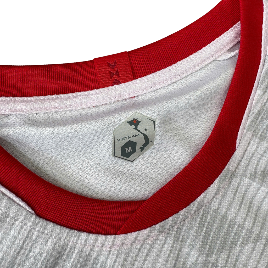 ÁO BÓNG ĐÁ VIỆT NAM 2019 SÂN KHÁCH CHÍNH HÃNG PLAYER 038-923 - ĐỖ HÙNG DŨNG #16 + PATCH ASIAN CUP 2019