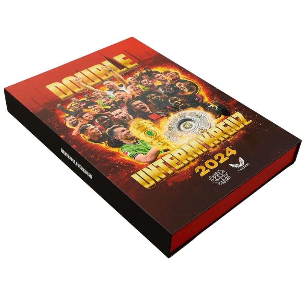 ÁO BÓNG ĐÁ BAYER LEVERKUSEN SÂN NHÀ 2023/24 KỶ NIỆM DOUBLE CUP WINNERS CHÍNH HÃNG – CÓ HỘP | TJ13566