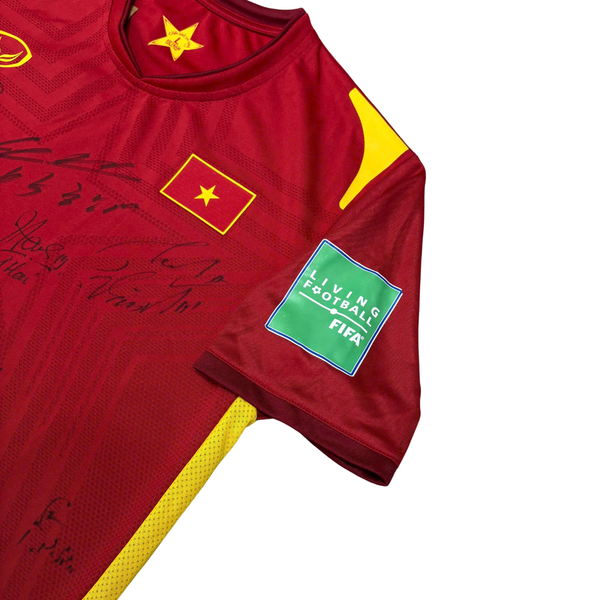 ÁO BÓNG ĐÁ VIỆT NAM 2021 SÂN NHÀ CHÍNH HÃNG PLAYER + PATCH VÒNG LOẠI WORLD CUP 2022 + CHỮ KÍ CẦU THỦ