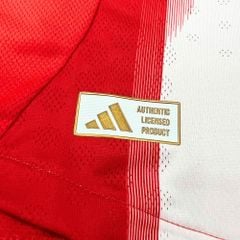 ÁO BÓNG ĐÁ BAYERN MUNICH 2025/26 SÂN NHÀ CHÍNH HÃNG PLAYER - PATCH VÔ ĐỊCH BUNDESLIGA + NAMESET OLISE - JJ2144