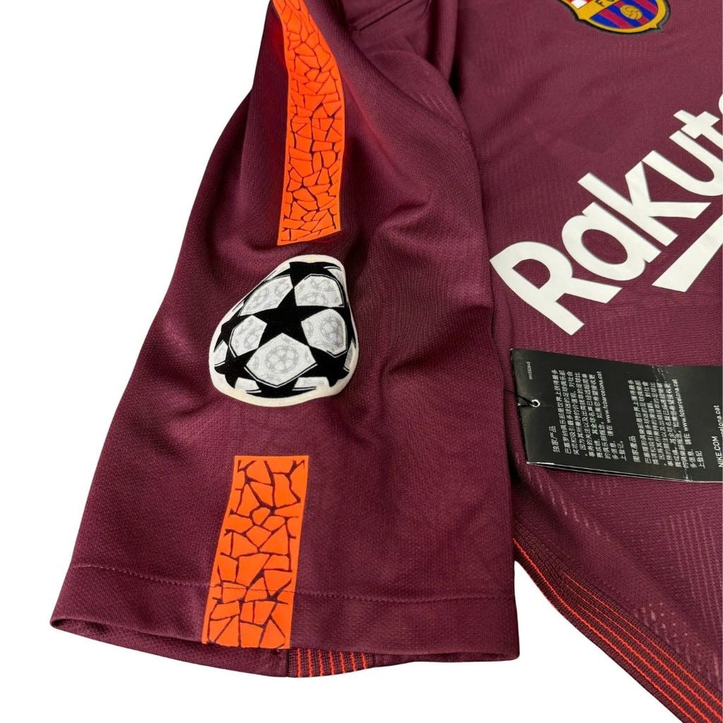 ÁO BÓNG ĐÁ BARCELONA 2017/18 CHÍNH HÃNG SÂN KHÁCH THỨ BA FAN 847253-683 - NAME PATCH UEFA SUAREZ